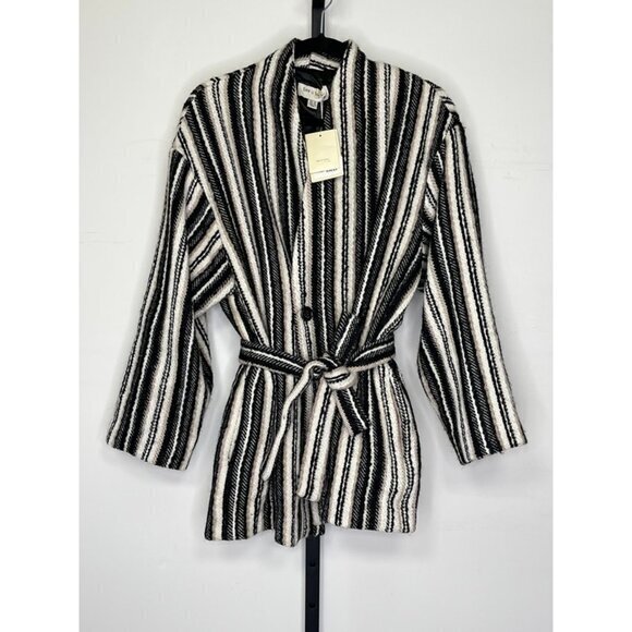 See U Soon Jackets & Blazers - NWT See U Soon Women's White & Black Long Sleeve Belted Jacket Coat US Size M/L